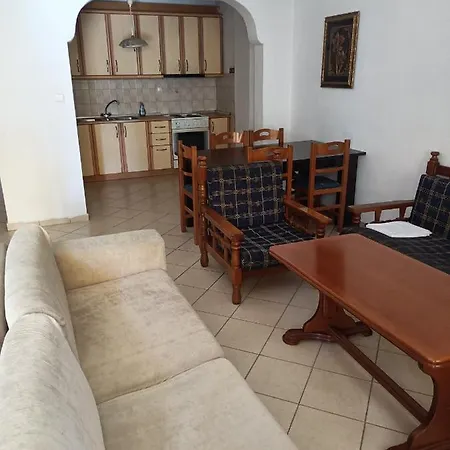 Διαμέρισμα διας House !! *